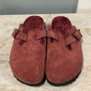 Birkenstock Maroon Boston Shearling Clogs Size 39 EUC